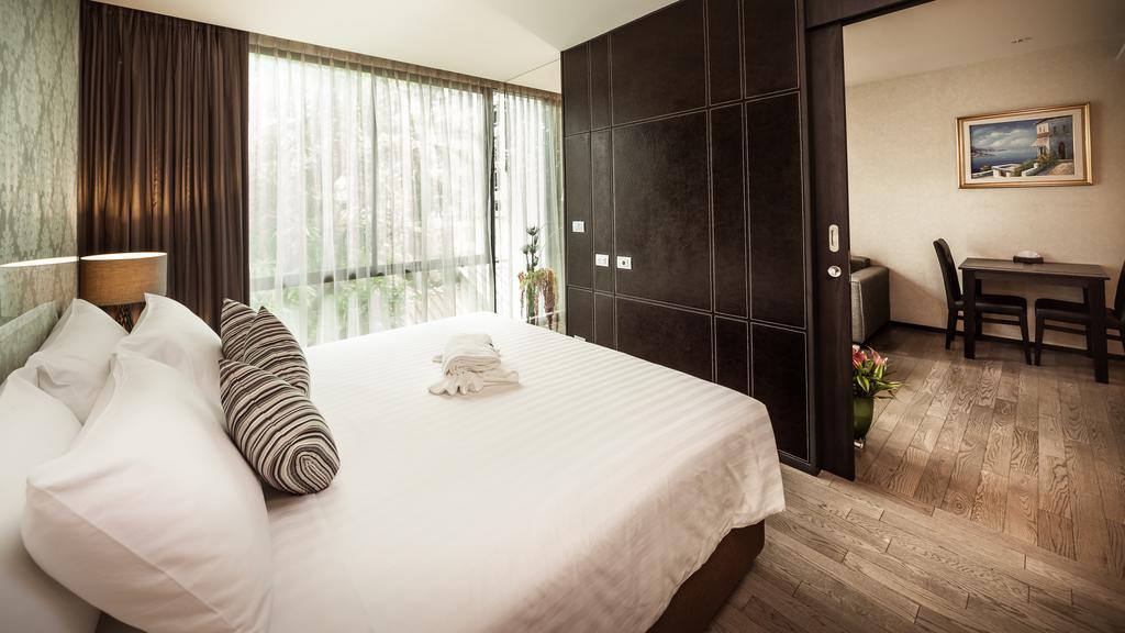 Arcadia Residence Ploenchit By Compass Hospitality Bangkok Zimmer foto